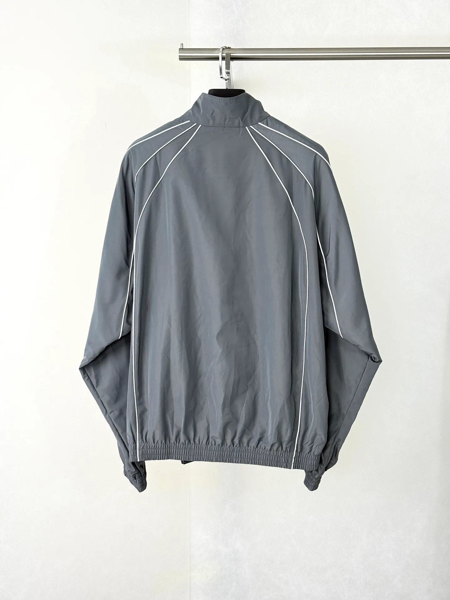 Balenciag*/ Blcg ， 、 ， White 1:1 ， 、 ， 、 ， ， ， ， 。 Size：XS/S/M/L